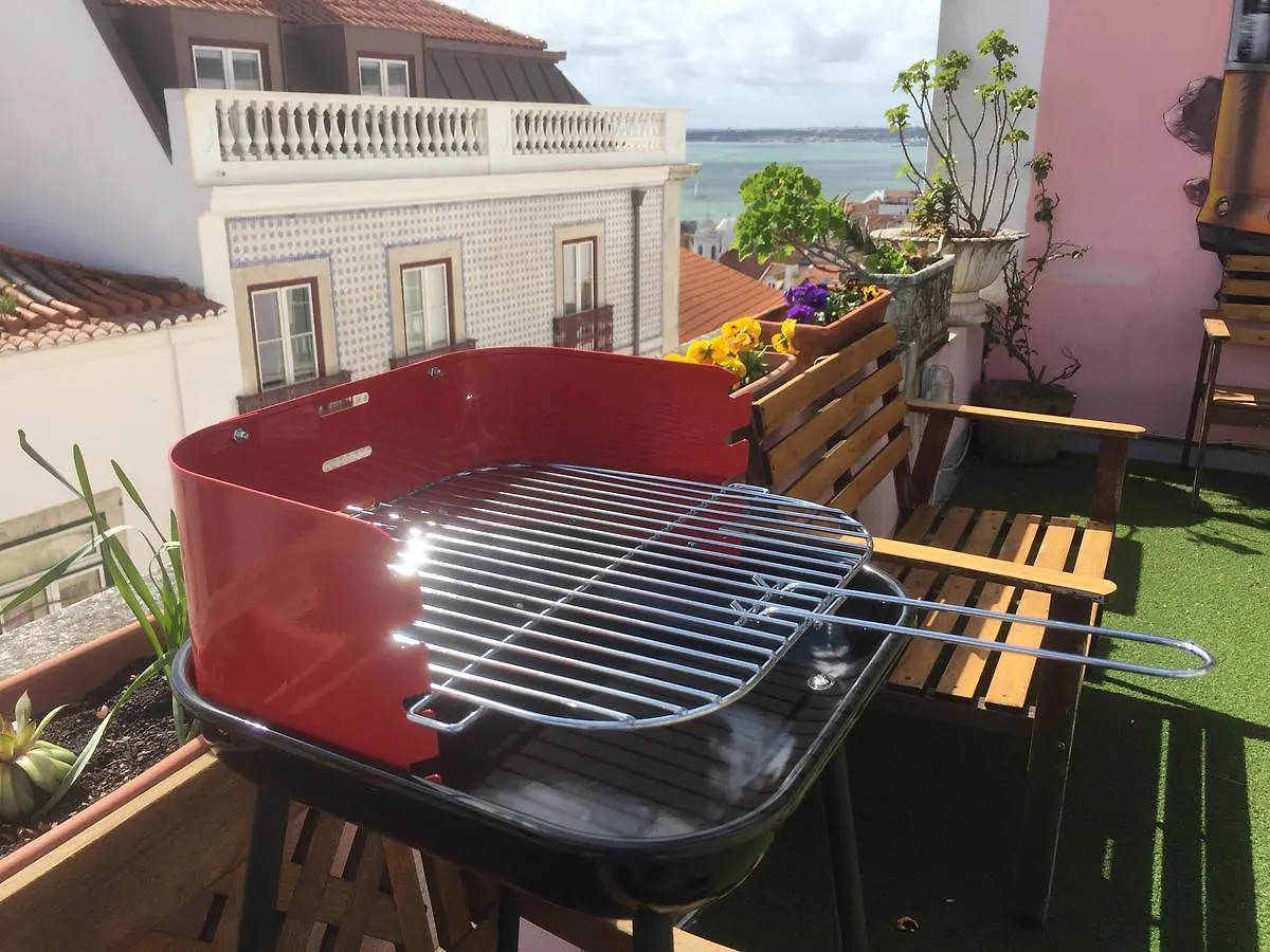 Alfama Patio Apartments Lisbon