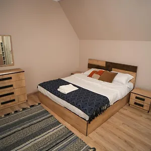 Grandpa House - App.2 , Tirana Albania